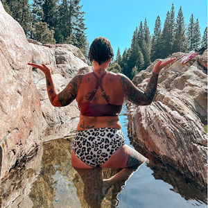 Meet your Posher, Tonia g